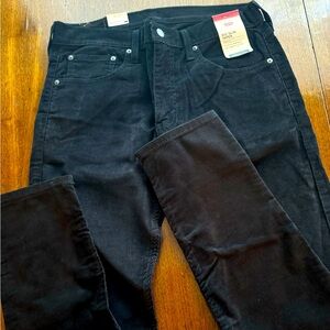 🔥NWT LEVIS 512 JEAN/ 32x32
